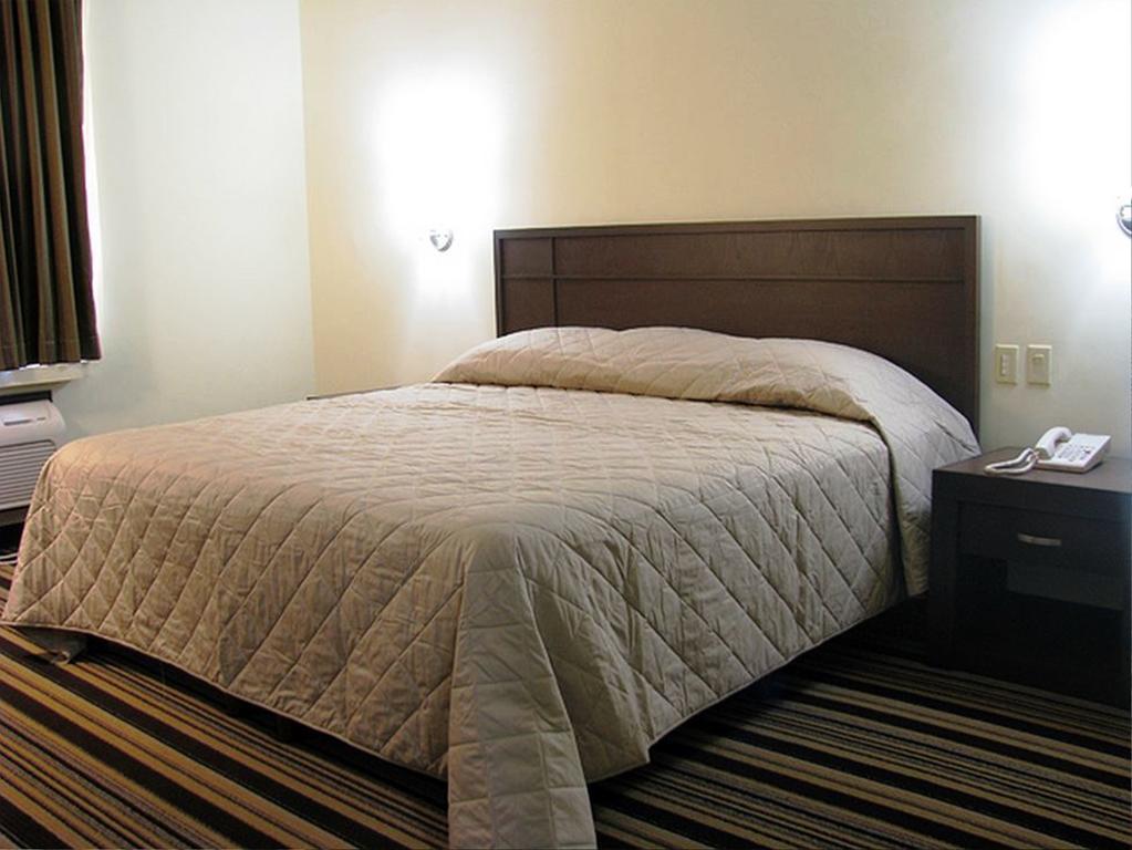 Hotel Alameda Express Matamoros  Chambre photo