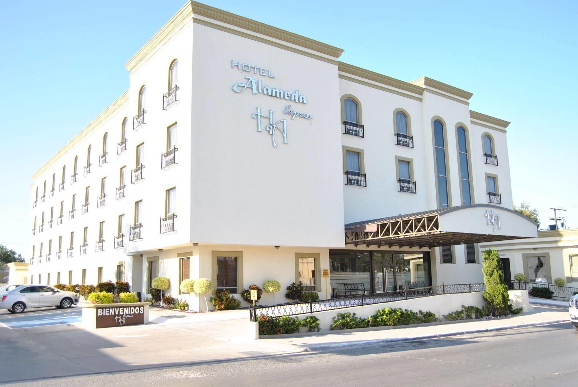 Hotel Alameda Express Matamoros  Extérieur photo
